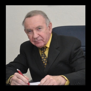 Світлої пам'яті Віктора Васильовича Абрамова